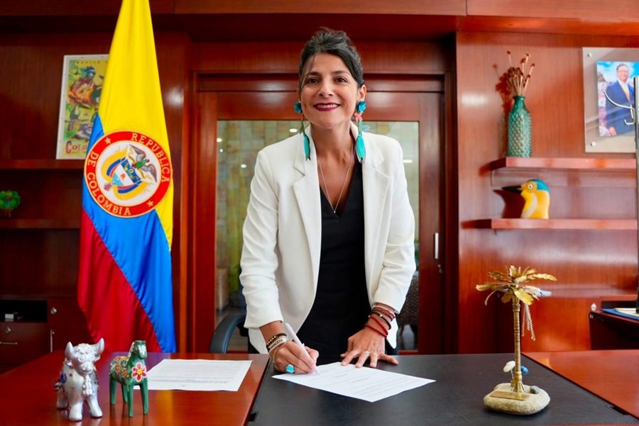 Colombia and Iceland enter bilateral cooperation on geothermal energy development